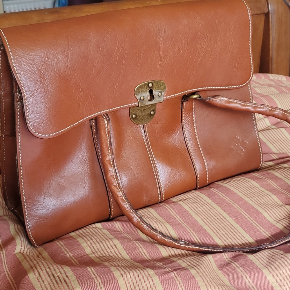 Patricia Nash handbag